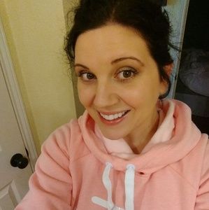 Meet your Posher, Annie